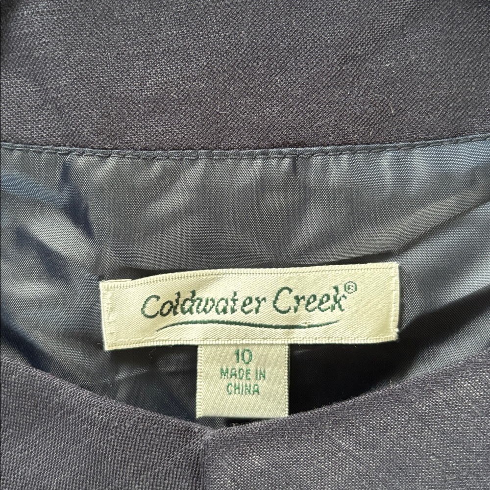 Navy Button-Front 3/4 Sleeve linen blend lined jacket. - Picture 3 of 16